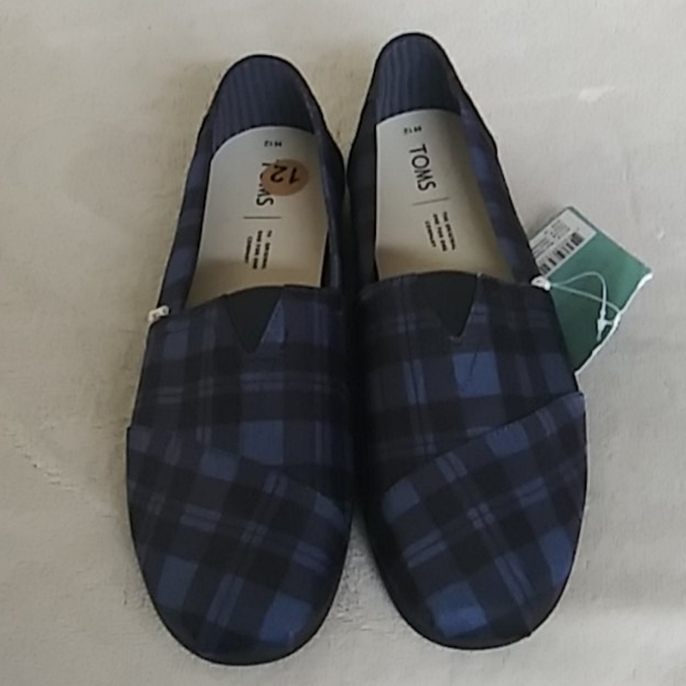 Men's Tom's
